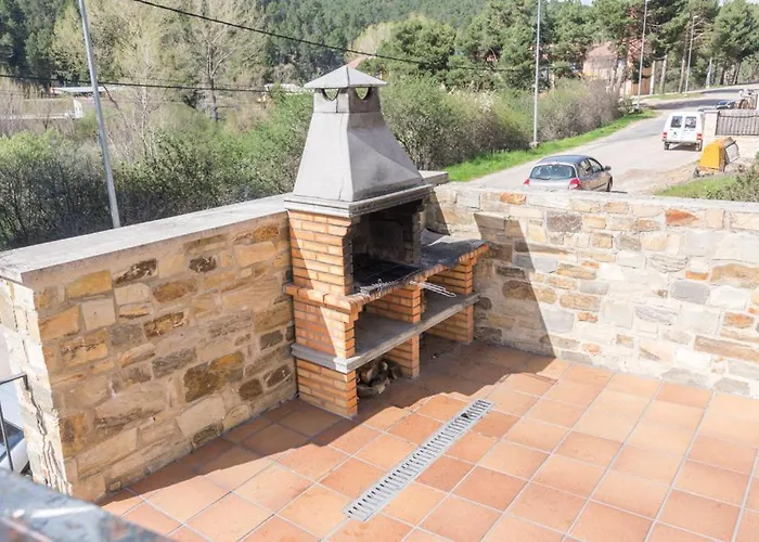 Fuente Del Pino Canon De Rio Lobos * San Leonardo de Yagüe