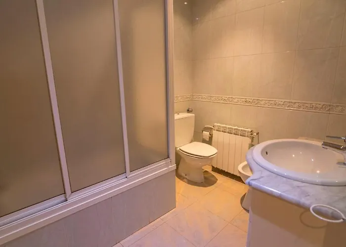 Fuente Del Pino Canon De Rio Lobos *